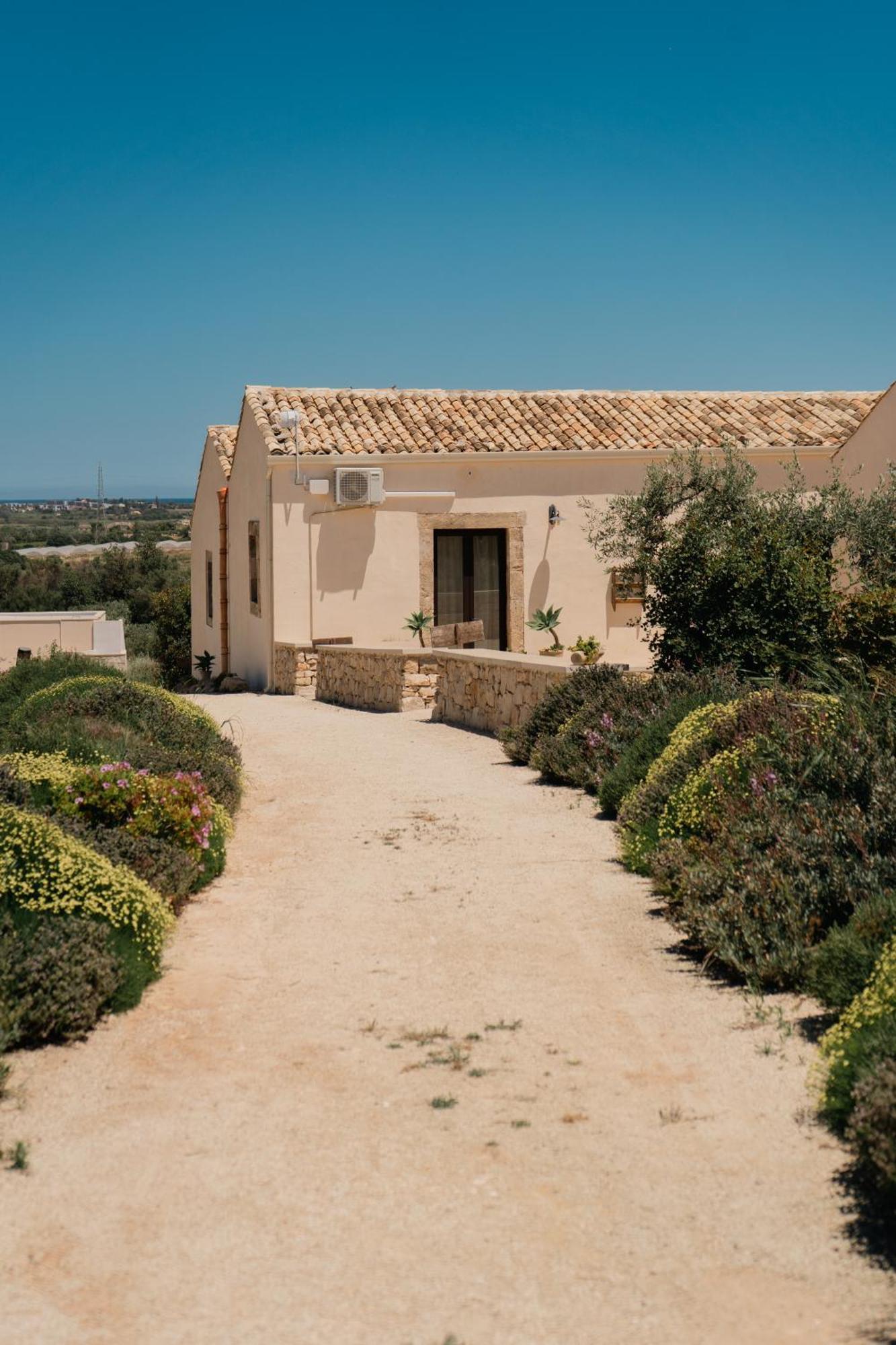 Hotel Kapuhala Sicily Marzamemi Esterno foto